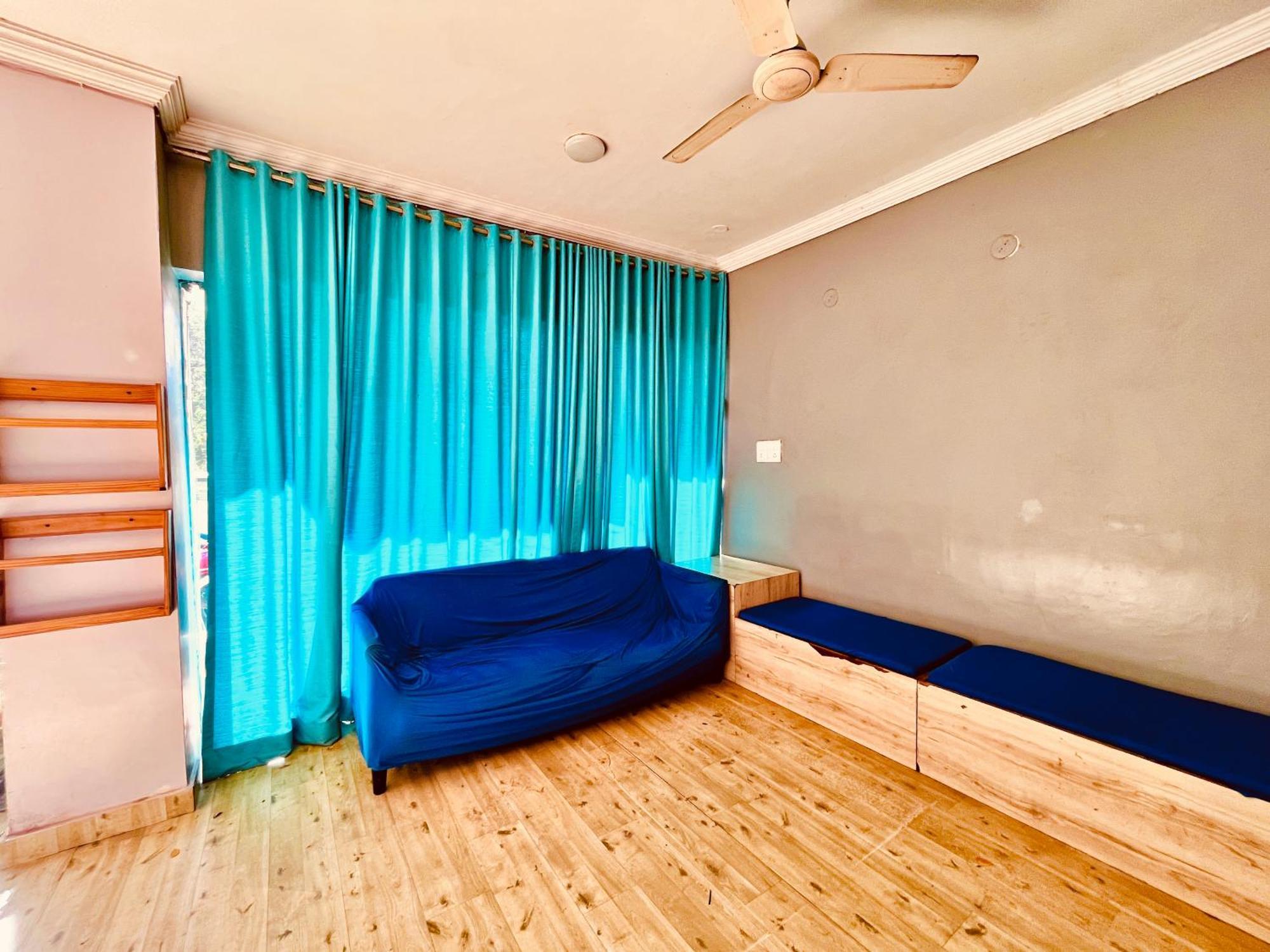 Summer Beach Resort, Goa - #Near Baga Beach #Swimming Pool #Garden #Bar #Lift #Premium Rooms #Property Of The Year #70565-84665 Калангут Екстер'єр фото