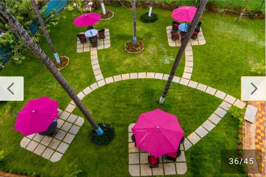 Summer Beach Resort, Goa - #Near Baga Beach #Swimming Pool #Garden #Bar #Lift #Premium Rooms #Property Of The Year #70565-84665 Калангут Екстер'єр фото